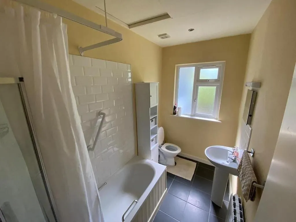 2 Bed Waterfront Property - Close To Courtmacsherry Cork 0*,  Ireland