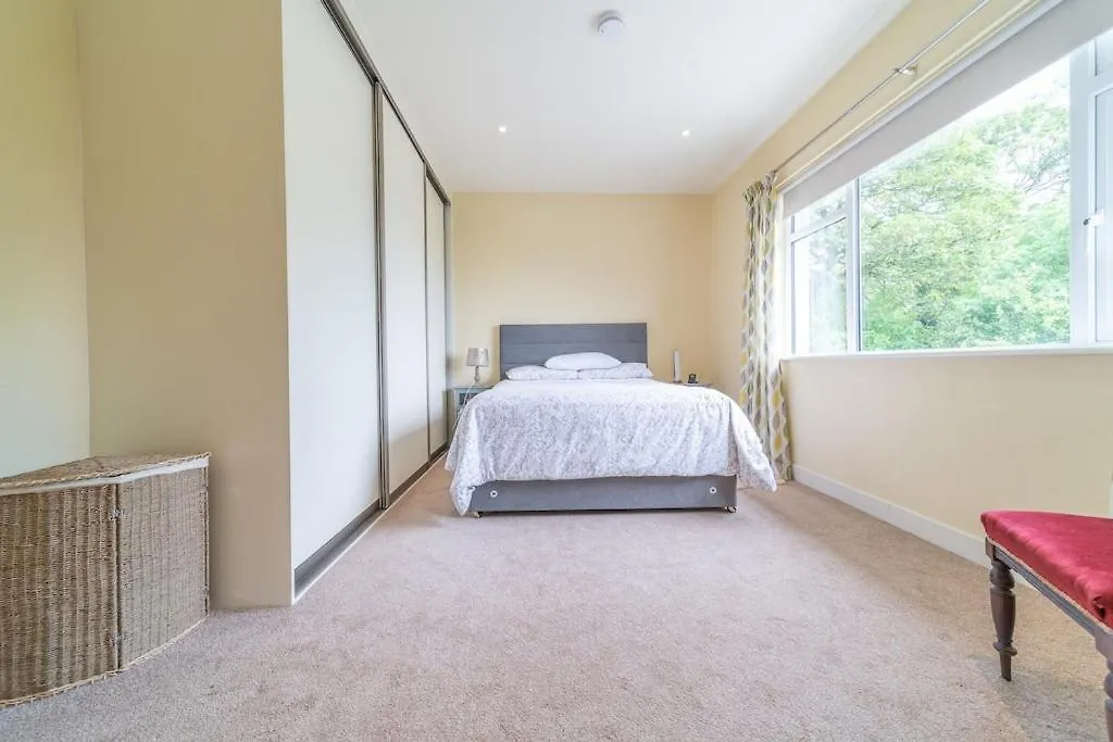 2 Bed Waterfront Property - Close To Courtmacsherry Cork