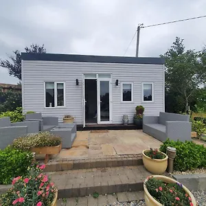 Garden Chalet Oranmore , Galway Ireland
